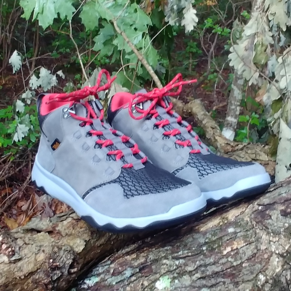 Teva Arrowood Men's Mid Waterproof Hiking Boots